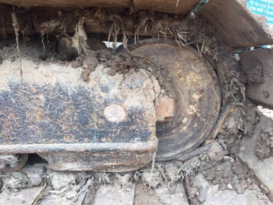 KOMATSU PC200-5 ไฟฟ้าครบ 495,000 บาท เครื่องดี ปั้มดี โช่หนา เอวขยับ ช่วงล่างเต็ม แอร์มี เอกสารเล่มทะเบียน