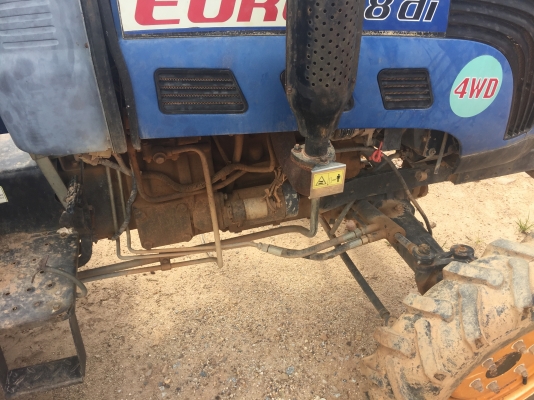 รถไถEURO28di 4WD...รถใช้งานอยู่ ใช้ลากถังน้ำเท่านั้น
