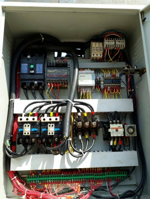 ด่วน!!!ขายเครื่องกรรไกรซอยYSD ไฮรดรอลิค20×3000 10ฟุตตัดได้20min ราคากันเองครับ ด่วน!!!ขายเครื่องกรรไกรซอยYSD ไฮรดรอลิค20×3000 10ฟุตตัดได้20min ราคากันเองครับ