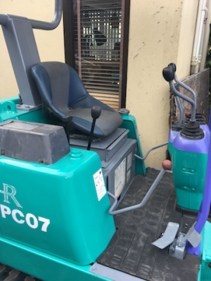 รถขุดเล็ก Komatsu Pc07 สภาพสวยพร้อมใช้ สนใจติดต่อ0874880101,0818617480