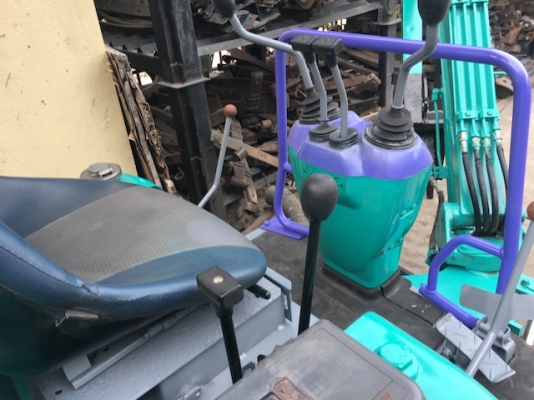 รถขุดเล็ก Komatsu Pc07 สภาพสวยพร้อมใช้ สนใจติดต่อ0874880101,0818617480