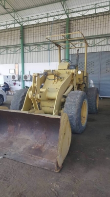 KOMATSU WA100-1 ราคา 695,000 บาท เครื่องดี เกียร์ดี ปั้มแรง สภาพพร้อมใช้ เอกสารเล่มทะเบียน  รถอยู่ จ.ร้อยเอ็ด โทร&amp;ไอดีไลน์ 0610710295