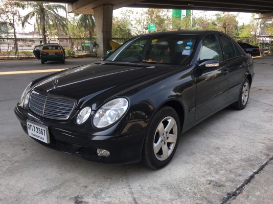 benz e220 cdi classic สีดำ ปี2004 รถพร้อมใช้ขับดีมาก