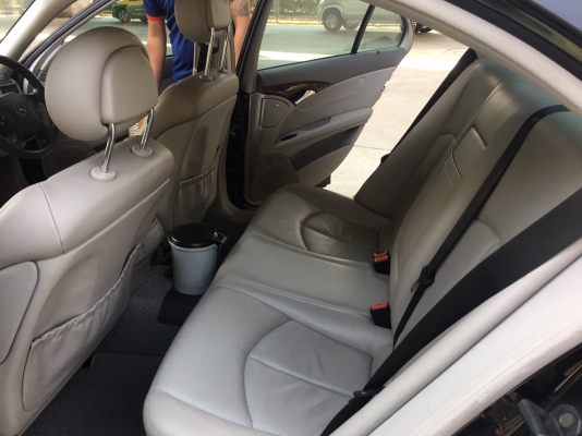 benz e220 cdi classic สีดำ ปี2004 รถพร้อมใช้ขับดีมาก