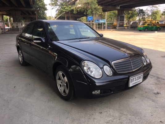 benz e220 cdi classic สีดำ ปี2004 รถพร้อมใช้ขับดีมาก