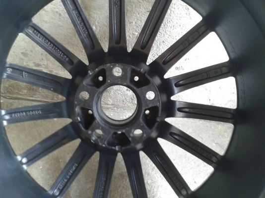 ขอบ18นิ้ว5รู114 ชุดนี้ ราคา 7900 บาท