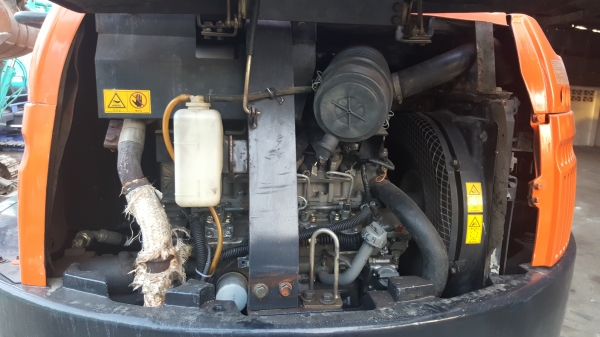 ขายค่ะรถนำเข้าสภาพสวยๆๆ HITACHI ZX40U เครื่องดี ปั้มดี ทำสีเรียบร้อยแล้ว ขายค่ะรถนำเข้าสภาพสวยๆๆ HITACHI ZX40U เครื่องดี ปั้มดี ทำสีเรียบร้อยแล้ว