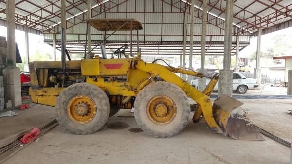 ขาย รถตัก KOMATSU JH30 สภาพดีพร้อมใช้งาน เครื่องดี ปั้มดี ราคาคุยกันได้ครับ