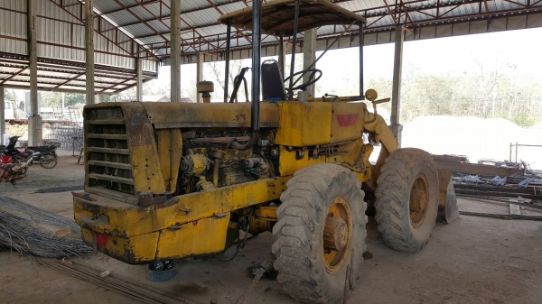 ขาย รถตัก KOMATSU JH30 สภาพดีพร้อมใช้งาน เครื่องดี ปั้มดี ราคาคุยกันได้ครับ