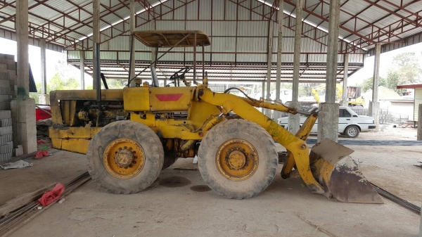 ขาย รถตัก KOMATSU JH30 สภาพดีพร้อมใช้งาน เครื่องดี ปั้มดี ราคาคุยกันได้ครับ