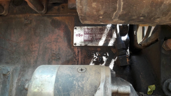 ขาย CAT 215C เทียบเท่าขนาด200  เครื่อง ปั้ม ทำงานดี ช่วงล่าง แอวแน่น บูช โช่ สภาพดี ใบหัก5ใบแต่มีใบที่ซื้ออไว้เลยให้ไปด้วย รถอยู่จ.เลย ราคา 230,000บ. สนใจ 0835601591 หรือ 0903494058