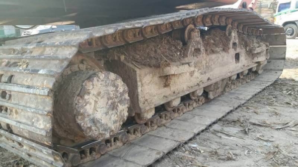 ขาย 975,000 HITACHI ZX 200-1 เครื่องดี ปั้มแรง ไฟฟ้าอุปกรครบแต่ต้องเช็ค ช่วงล่างเต็ม เอกสารชุดจดทะเบียน ขาย 975,000 HITACHI ZX 200-1 เครื่องดี ปั้มแรง ไฟฟ้าอุปกรครบแต่ต้องเช็ค ช่วงล่างเต็ม เอกสารชุดจดทะเบียน