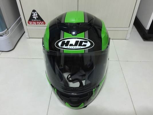 ขายหมวกกันน๊อค HJC HELMETS " size XL "