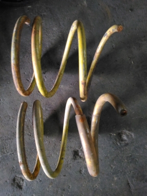 สปริงHKSใส่นิสสันเซฟิโร่A31หน้าหลัง