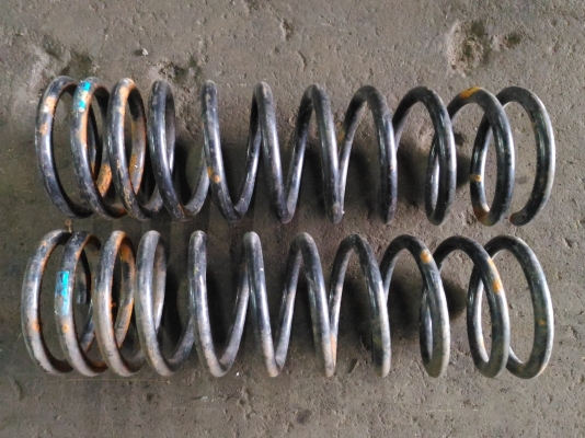 สปริงHKSใส่นิสสันเซฟิโร่A31หน้าหลัง