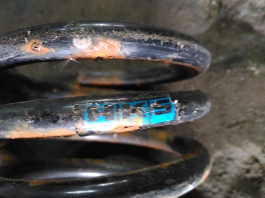 สปริงHKSใส่นิสสันเซฟิโร่A31หน้าหลัง