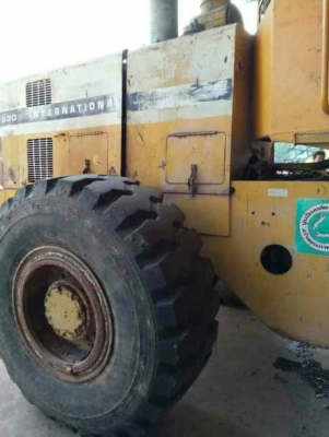 KOMATSU 530