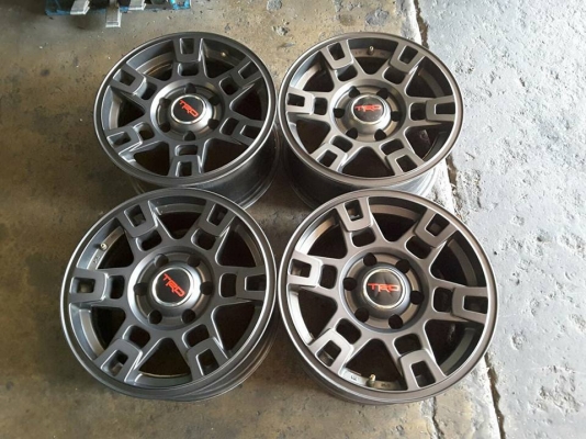 ล้อ TRD ขอบ 16*8 et0 สภาพสวยๆ 1ชุด