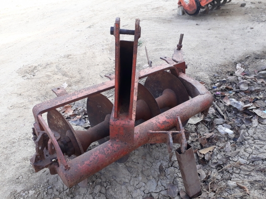 จัดส่งเสี่ย จ.เพชรบูรณ์ครับขายผาน4  พร้อมใช้งาน ไถดี มาชมได้