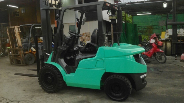 ขาย โฟรคลิฟท์ 3 ตันเบนซิล