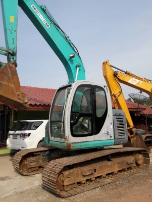 ขายKOBELCO SK135SR -1ES  YY02  ปี  2002  แทรค  70  มาใหมี  เก่าญี่ปุ่นแท้  สภาพสวย  พร้อมใช้  ลองระบบกันได้ทุกวัน  โทร  089-3818694 ดวงนภา