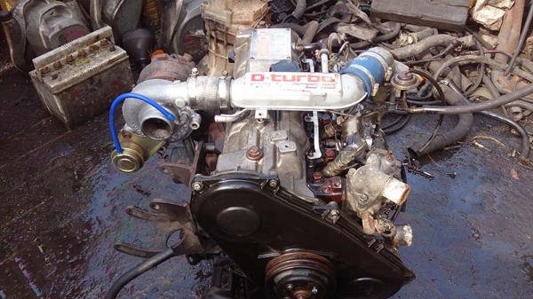 ขายเครื่องยนต์ TOYOTA 2L Turbo ขายเครื่องยนต์ TOYOTA 2L Turbo