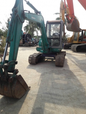 ขายKOMATSU  PC45-1E  เก่าญี่ปุ่นแท้  สภาพสวย  มีเก๋งพร้อม  เครื่องดำ  ลองระบบกันได้ทุกวัน  โทร  089-3818694 ดวงนภา