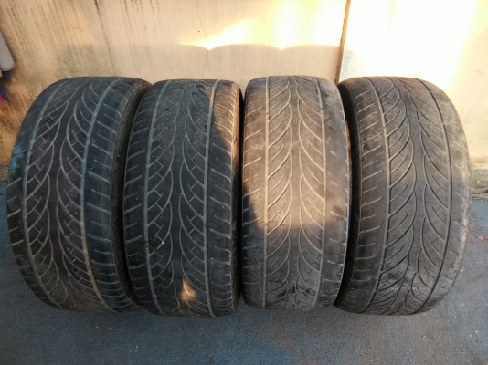 ยางขอบ 22" 265/40/22 ปี14  4 เส้น