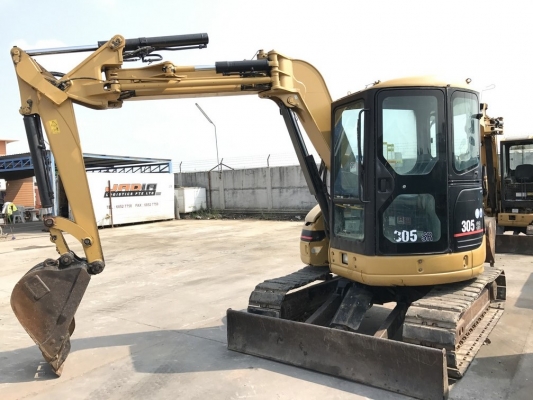 CAT 305SR-DCR00425 ตู้เก๋ง นำเข้าจากญี่ปุ่น สภาพสวยครับ