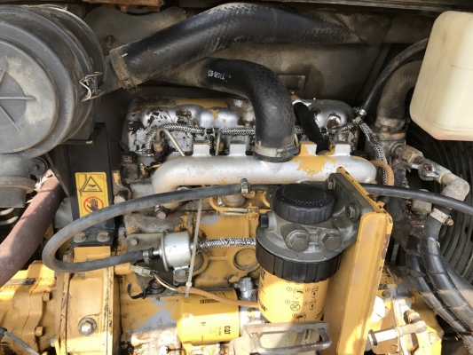 CAT 305SR-DCR00425 ตู้เก๋ง นำเข้าจากญี่ปุ่น สภาพสวยครับ