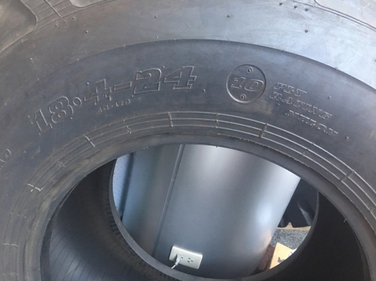 ยาง18.4-24 ของใหม่ ยี้ห้อ ดัลลอป มีมาจำหน่ายครับ ยาง18.4-24 ของใหม่ ยี้ห้อ ดัลลอป มีมาจำหน่ายครับ