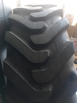 ยาง18.4-24 ของใหม่ ยี้ห้อ ดัลลอป มีมาจำหน่ายครับ ยาง18.4-24 ของใหม่ ยี้ห้อ ดัลลอป มีมาจำหน่ายครับ