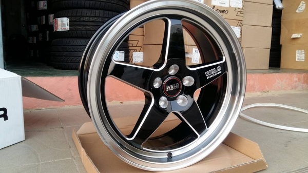 ขายล้อแม็กใหม่ weld 17"×7.5" 5รู100 สีดำขอบเงา งานไทย master wheel สนใจติดต่อ ร้าน ก.เจริญการยาง ครับ 081-3747940 ขายล้อแม็กใหม่ weld 17"×7.5" 5รู100 สีดำขอบเงา งานไทย master wheel สนใจติดต่อ ร้าน ก.เจริญการยาง ครับ 081-3747940
