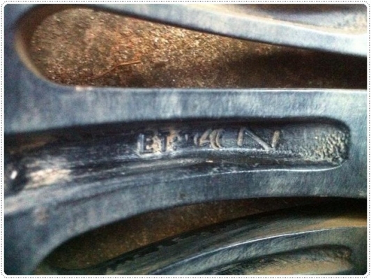 แม็กET40พร้อมยาง ขอบ15 แม็กET40พร้อมยาง ขอบ15