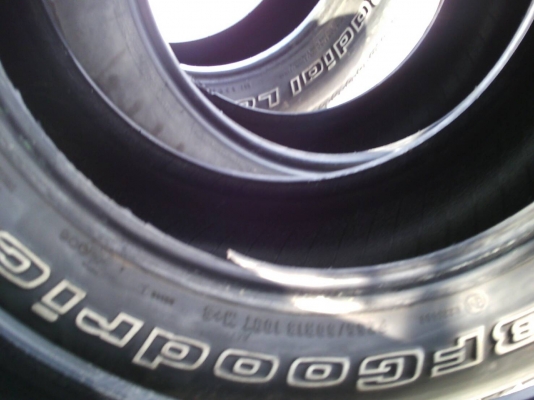 265/60R18 BF Goodrich LongTrail TA ชุด 4 เส้น  tel. 081-427-3941