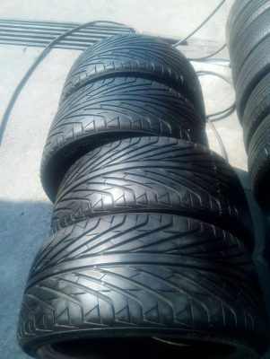 235/40R18 DIMONDBACK ปี16 มี 2 เส้น สวย ดอกหนา tel.081-427-3941 235/40R18 DIMONDBACK ปี16 มี 2 เส้น สวย ดอกหนา tel.081-427-3941
