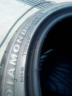 235/40R18 DIMONDBACK ปี16 มี 2 เส้น สวย ดอกหนา tel.081-427-3941 235/40R18 DIMONDBACK ปี16 มี 2 เส้น สวย ดอกหนา tel.081-427-3941