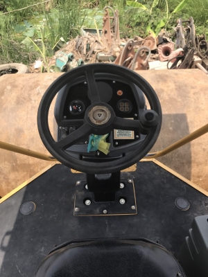 ขายรถบดถนน CAT CS533E 10 ตัน พร้อมเปลือกหนาม สนใจติดต่อ 081-5305979