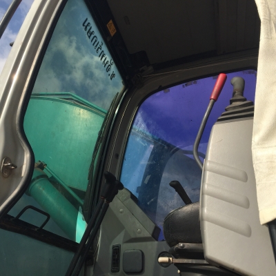 Kobelco M6Super SK200 YN09 ไฟฟ้เต็มแอร์เย็น เล่มพร้อม โซ่หนาแทรคดี เอวแน่น Kobelco M6Super SK200 YN09 ไฟฟ้เต็มแอร์เย็น เล่มพร้อม โซ่หนาแทรคดี เอวแน่น