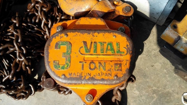 ** SOLD ** รอกโซ่มือสาวญี่ปุ่น VITAL 3 t สภาพสวยลงตู้สดนอกเงาๆมาเทสได้