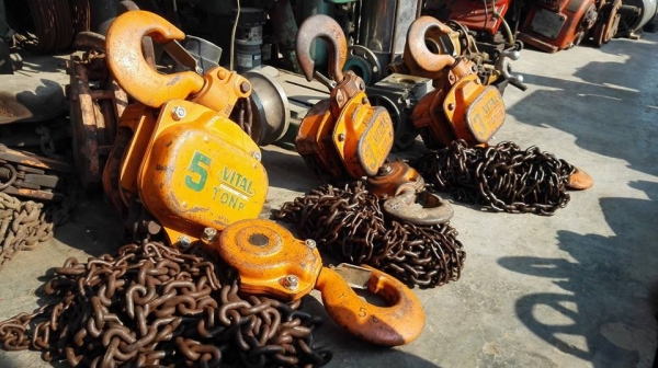 ** SOLD ** รอกโซ่มือสาวญี่ปุ่น VITAL 5 t. สภาพสวยลงตู้สดนอกเงาๆมาเทสก่อนได้