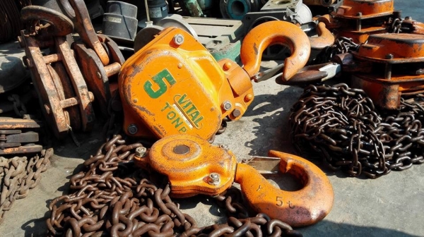 ** SOLD ** รอกโซ่มือสาวญี่ปุ่น VITAL 5 t. สภาพสวยลงตู้สดนอกเงาๆมาเทสก่อนได้