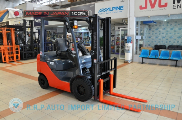 ขายรถโฟล์คลิฟท์มือสอง TOYOTA รุ่น 8FG15-15156  นำเข้าจากประเทศญี่ปุ่น 100\% ไม่เคยใช้งานในไทย