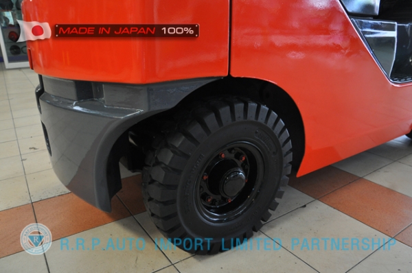 ขายรถโฟล์คลิฟท์มือสอง TOYOTA รุ่น 8FG15-15156  นำเข้าจากประเทศญี่ปุ่น 100\% ไม่เคยใช้งานในไทย