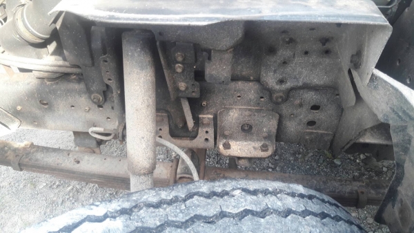รถอีซุซุ 6 ล้อดั้ม NPR 150 แรงม้า ปี 57. , ( รถวิ่ง 3x,xxx กม. ) สนใจติดต่อ 081 - 6079515