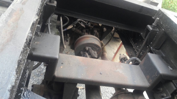 รถอีซุซุ 6 ล้อดั้ม NPR 150 แรงม้า ปี 57. , ( รถวิ่ง 3x,xxx กม. ) สนใจติดต่อ 081 - 6079515