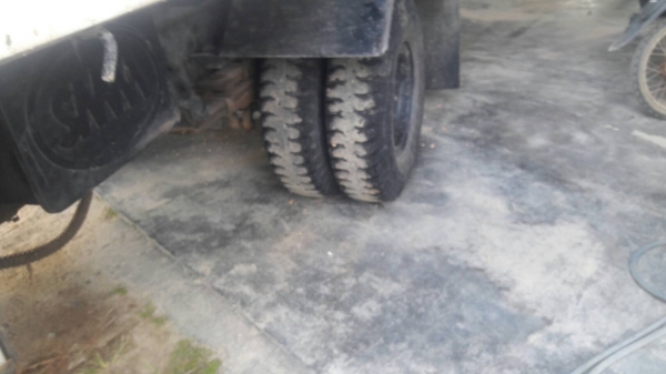 รถอีซุซุ 6 ล้อดั้ม NPR 150 แรงม้า ปี 57. , ( รถวิ่ง 3x,xxx กม. ) สนใจติดต่อ 081 - 6079515