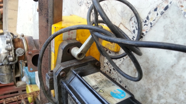 ขายเครื่องเจียรมุม เก่าญี่ปุ่น 3,500 +300  ค่าส่ง ไฟ 110v.