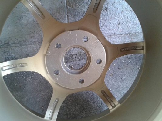 ขอบ17นิ้ว5รู114 ชุดนี้ ราคา 8200 บาท