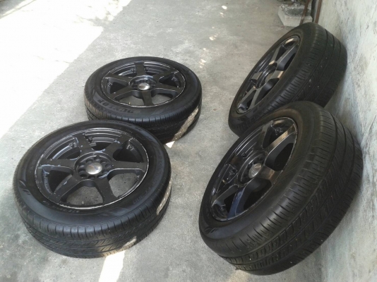 ล้อแท้ ขอบ16นิ้ว5รู100/114 พร้อมยาง ชุดนี้ ราคา 6400 บาท